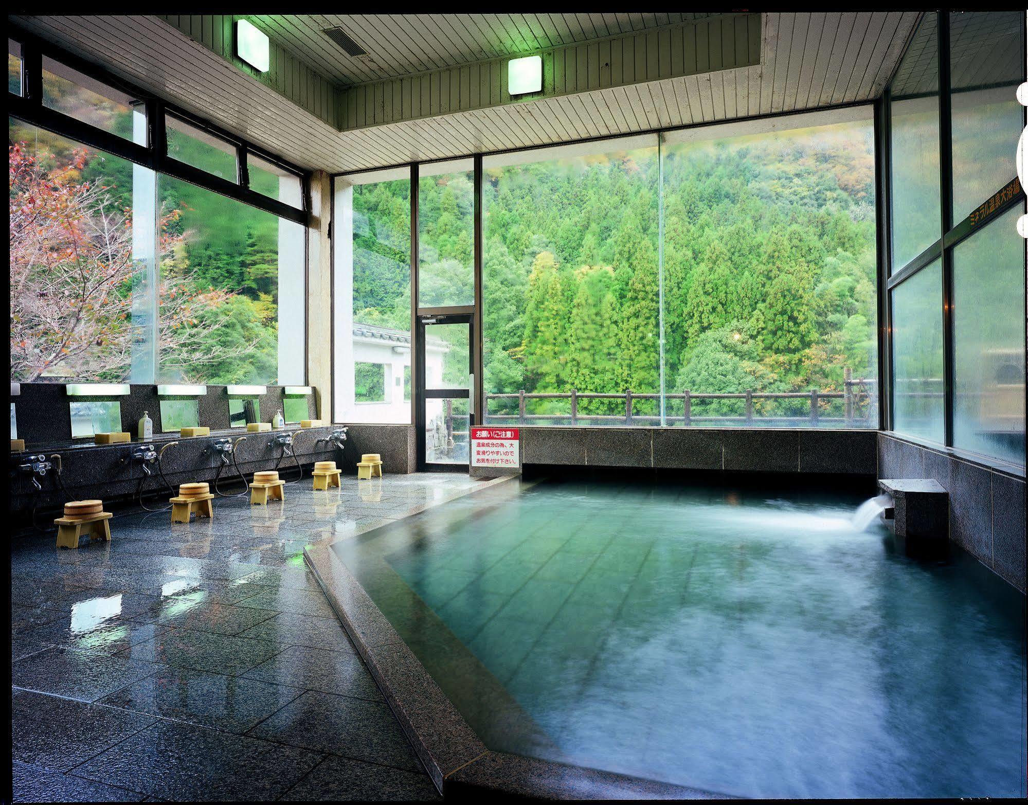 Hotel Gujo Hachiman Kültér fotó